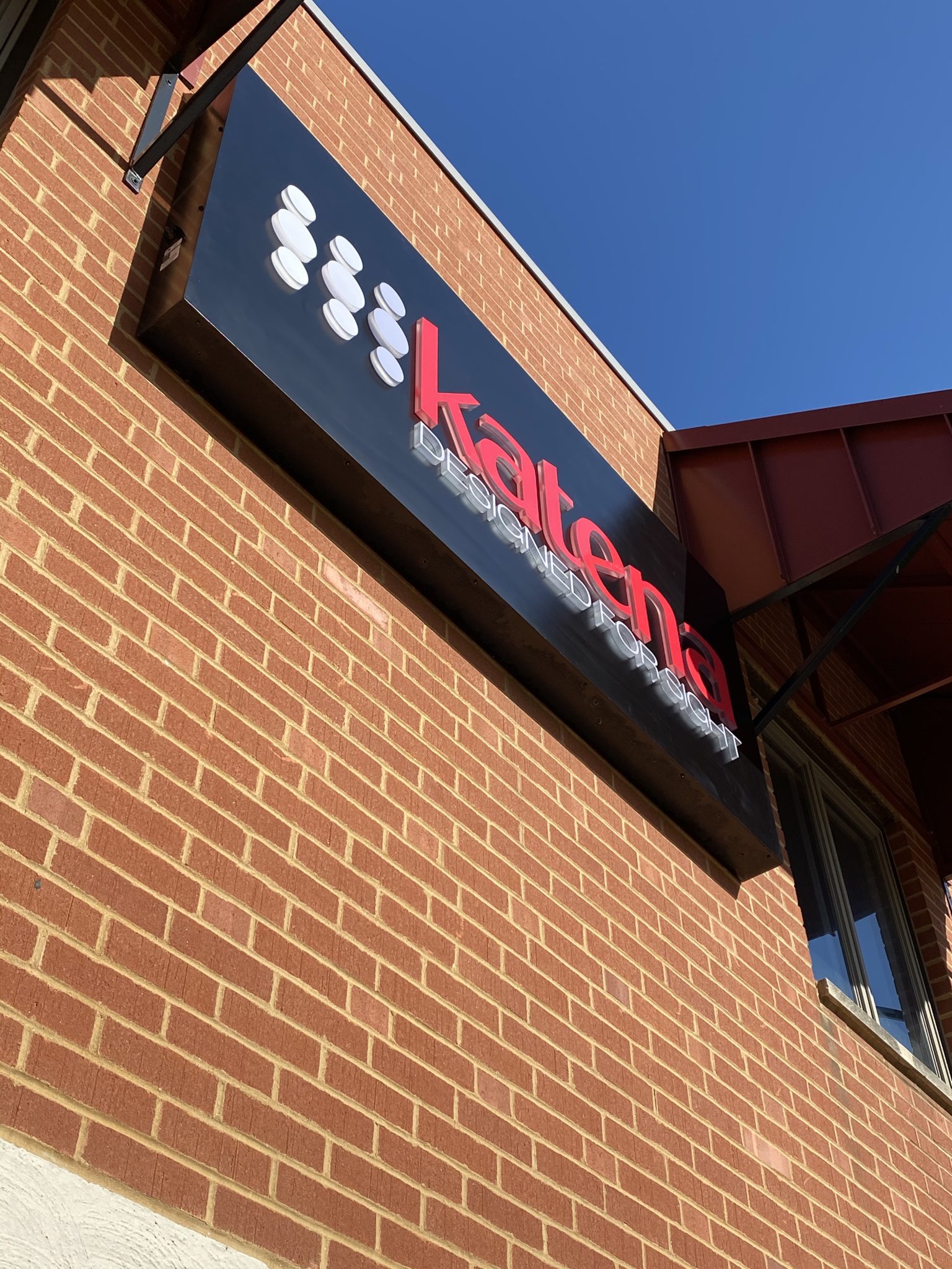 Cabinet Signs - Signature Signs | St. Louis